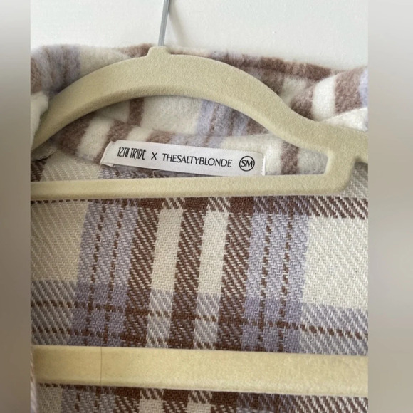 12TH TRIBE flannel - Picture 5 of 5